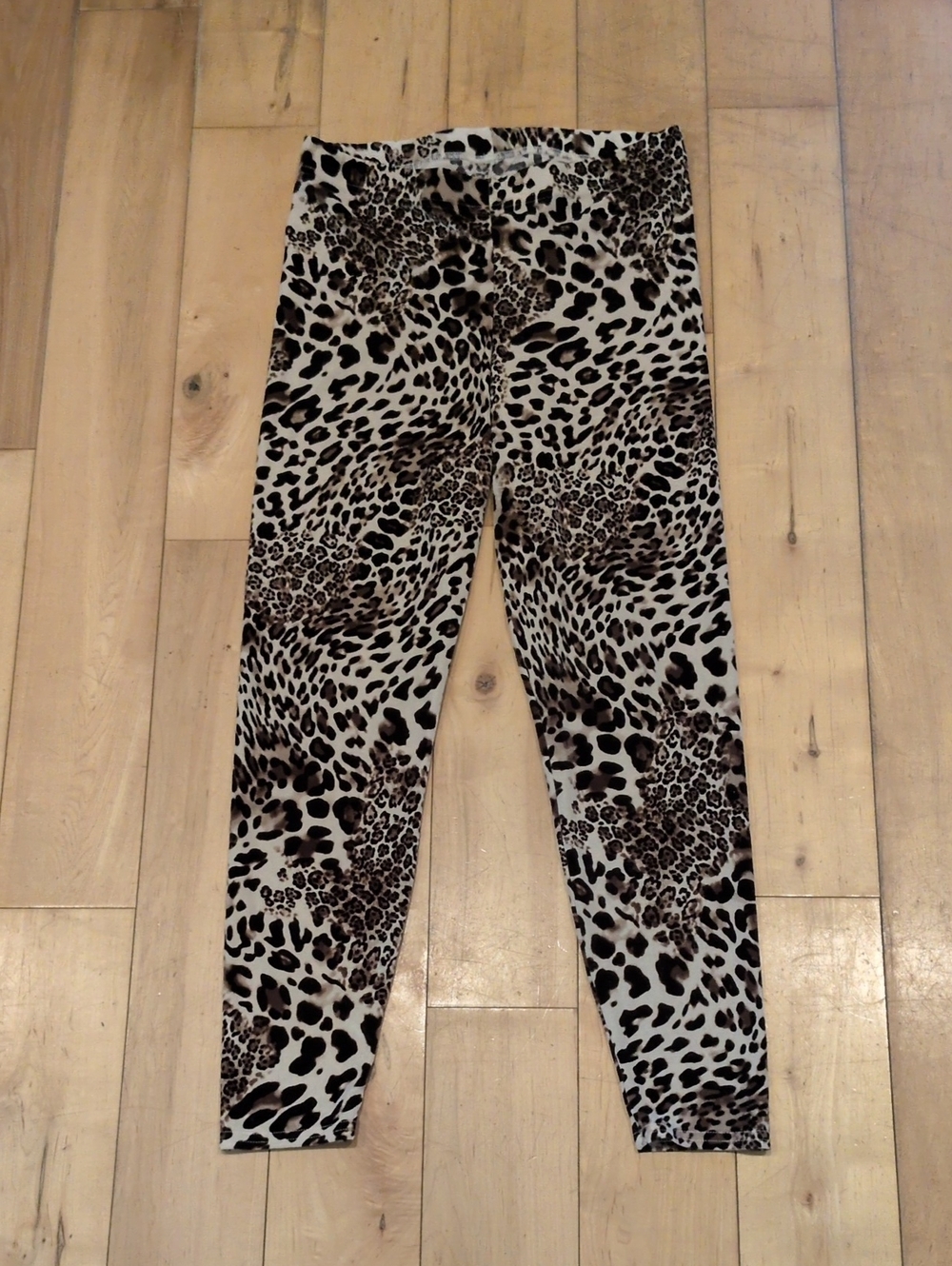 SpiritHoods Velvet Leopard Print Leggings